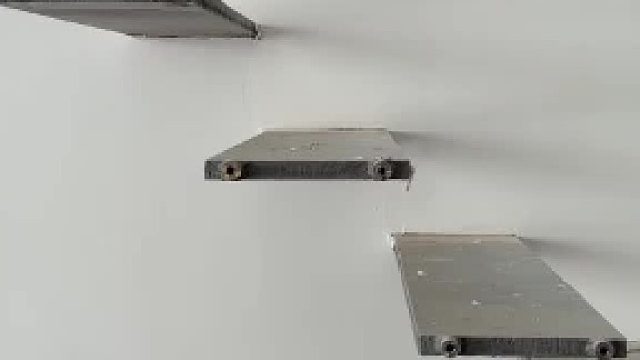 2cm悬浮楼梯丨挑战全网Z薄的悬浮楼梯