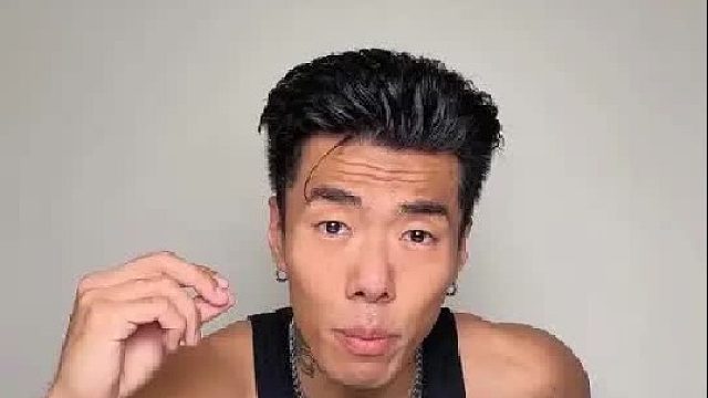 让篮球鞋重返潮流穿搭，JB4做到了