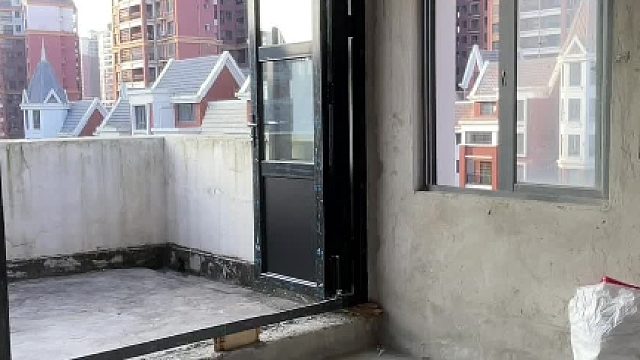 朋友以为我在广西郊区45w买的房子里，过很惨