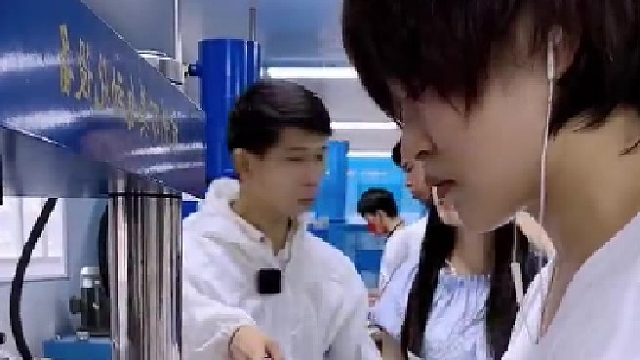 看来厂里真不好招人了，又想骗人进厂