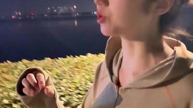 牛逼的人只搞钱和搞自己