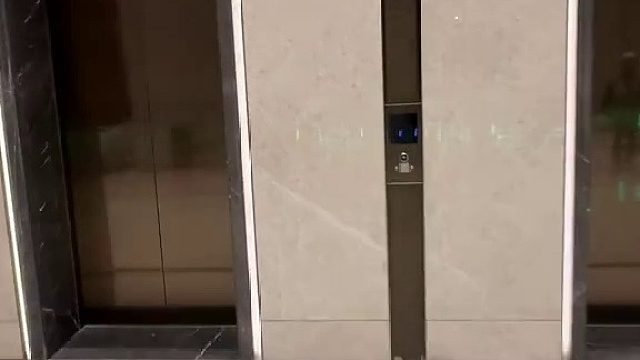 55平2室1厅｜一镜到底欢迎光临我的小家欢迎收看我的小家roomtour （下班回家碎碎念版） 听说小红盒内有价值5W的天选红薯兴趣礼 希望能中一个家居小红盒回