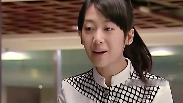 店员：惊不惊喜？意不意外？