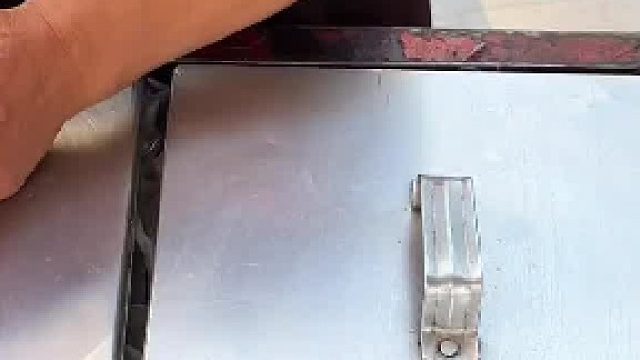 重庆街头6元一份的酸辣粉酸辣爽滑好过瘾！