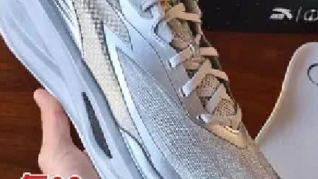 涡轮增速器！安踏追光 简单开箱