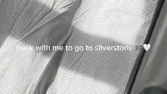 外国小姐姐打包行李，真正地空间充分利用 体验