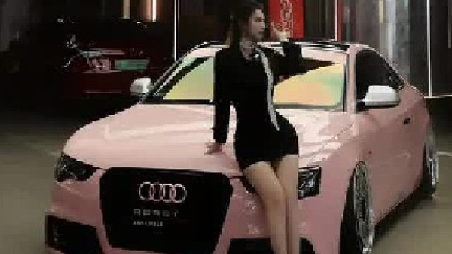 奥迪A5，低趴的粉武士！ 行政车也能玩成街车？