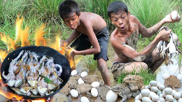 原始科技-森林捕捉青蛙烹饪分享吃美味-美食秀