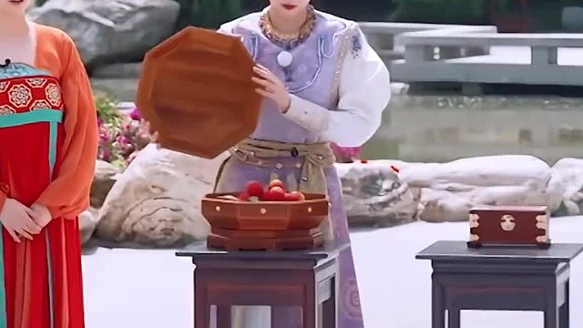 真的很难忍住不笑啊 把演员白鹿笑趴的演技