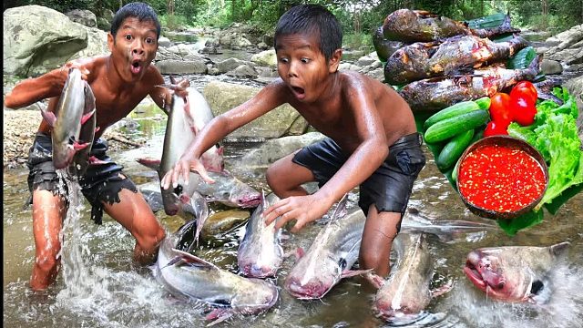 原始技术 - 鱼在 Waterfull 相遇并烹饪 (Kmeng Prey)