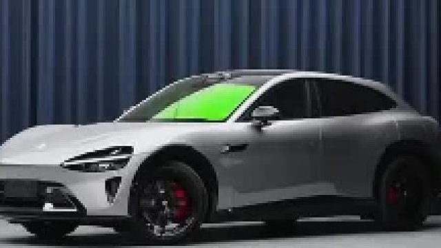 升级21寸锻造轮毂 真碳纤维方向盘