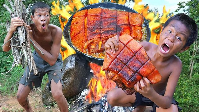 原始技术——制作、烹饪五花肉酥脆——吃起来美味