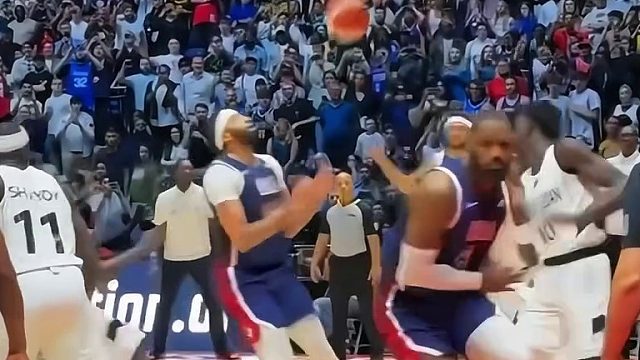 “美国男篮VS德国男篮（下半场），恩比德继续整活