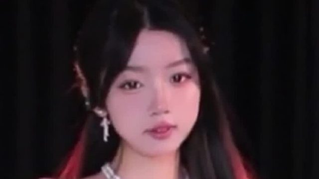 【盛世-草莓西八酱】今晚的风，都在悄悄替我想你。