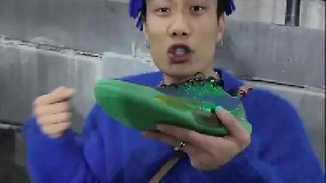 伽马2开箱： 和一代有相同，但更有升级！