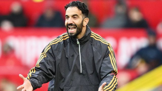 下课导火索！阿莫林赛后开炮：我是曼联经理，不仅仅是教练