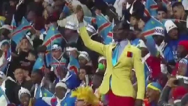 摩洛哥球迷站了90分钟成了名人并打破吉尼斯