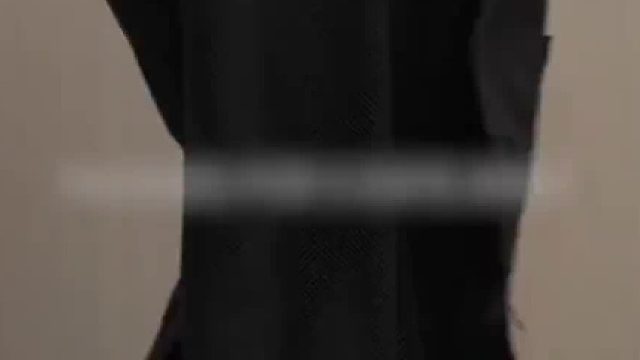 外国小哥哥打包五天旅程的行李    助眠