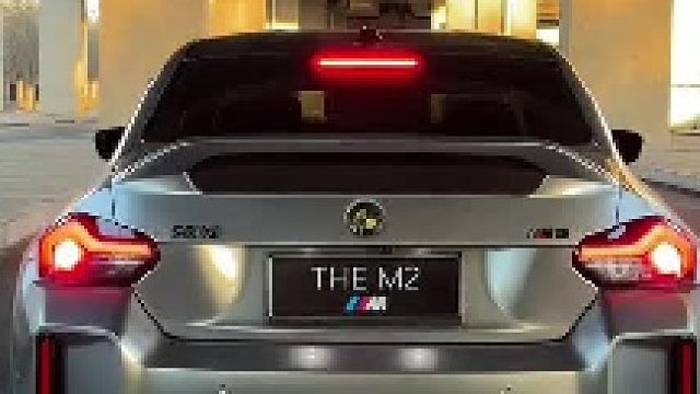 宝马M2外观是彻底毕业了，下一个阶段又将是新的开始