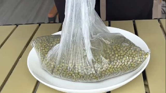 拿取东西超方便，再也不用费劲找夹子，也不用担心食物受潮生虫啦！