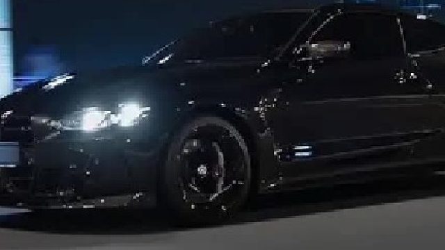 内燃机的声浪是成年人夜晚的助眠剂.