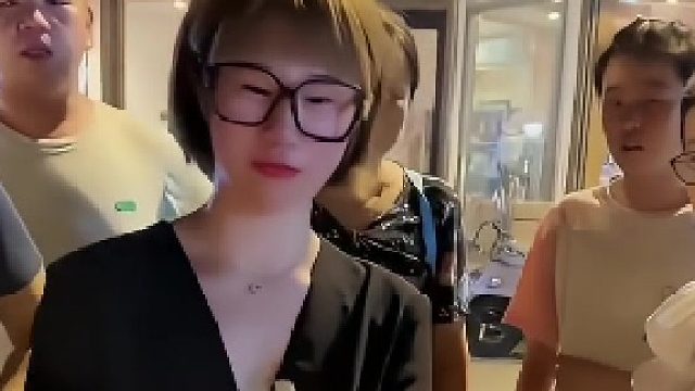 木头：首先我没有惹任何人