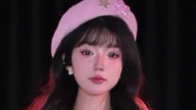 【盛世-草莓西八酱】我的目光，总忍不住追随你。