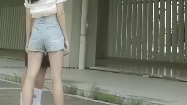 叫白衣服的女生再来一次他不香吗？