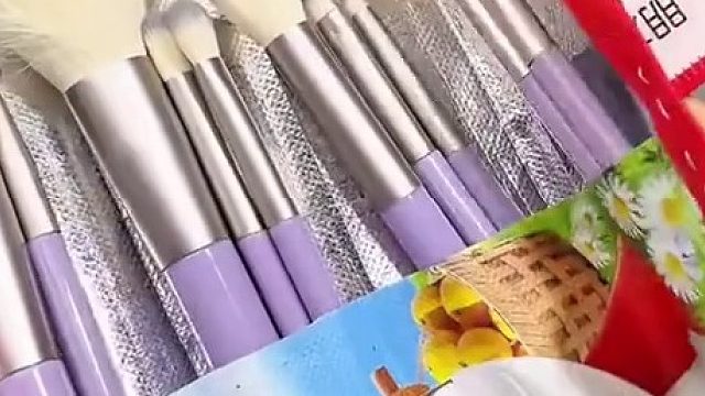 喝完的奶茶袋别扔，做一个化妆刷收纳袋好看又实用