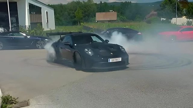 20260112 跑车会议场地 2025