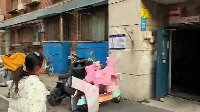 42平老破小，一家三口有娃有狗，入住两年半真心做不到极简呀！