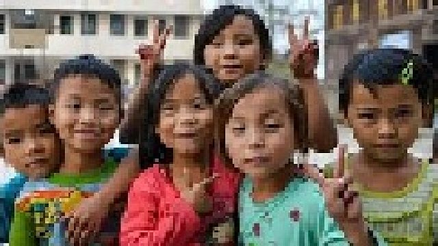 小孩后和后才是触摸世纪余晖的小孩