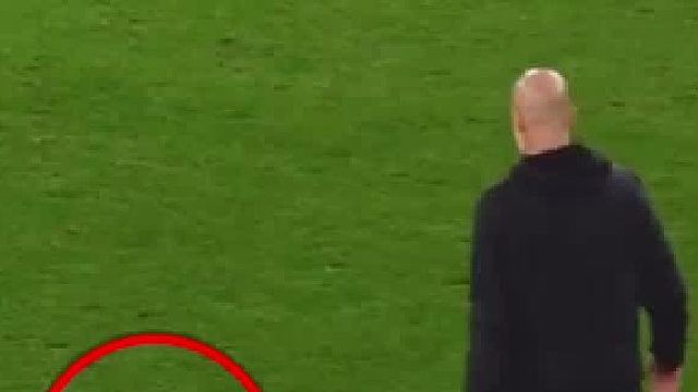 瓜迪奥拉球场秀操作，球乖得像被他下了“听话咒”