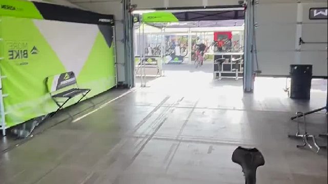 科技狠活系列：电助力软尾快速换电