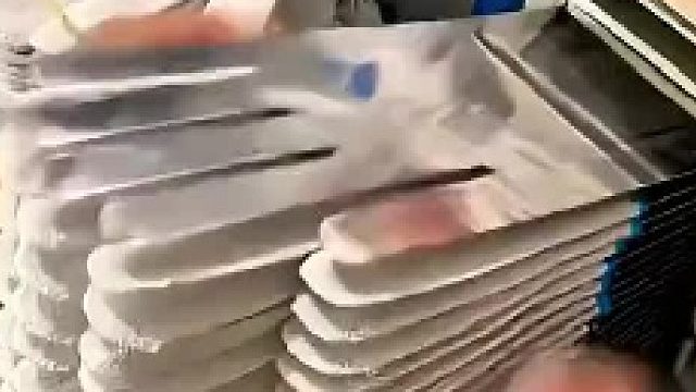 为啥只生产右手的？