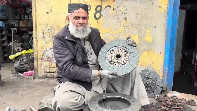 离合器片磨到报废？巴基斯坦师傅一招救活，不服不行