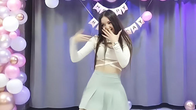 俄罗斯姑娘才艺表演24.02.14_空军(阿妮亚)05