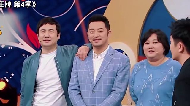 郭京飞直接表演了一个大变脸哈哈哈