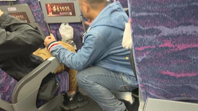 “如果不帮 他妈妈会很难过吧”