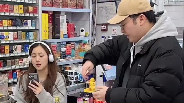 一看就是没咋喝过酒的。