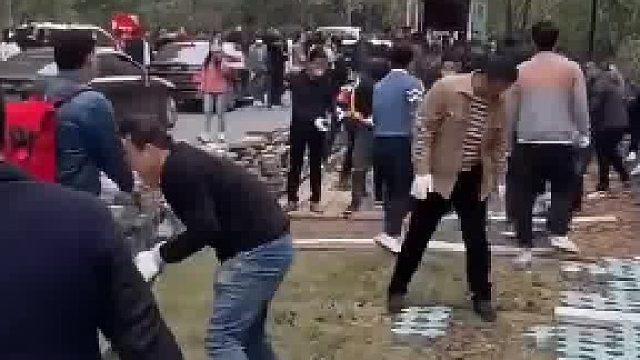 只要业主齐心协力团结一心，都不是事