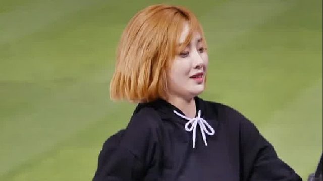 韩国足球宝贝队长热舞现场！