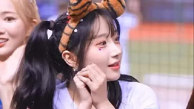 韩国拉拉队最喜欢的中文歌