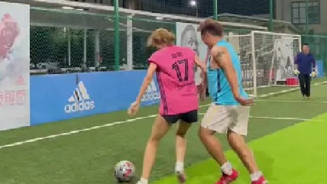 丢球后要立即反抢