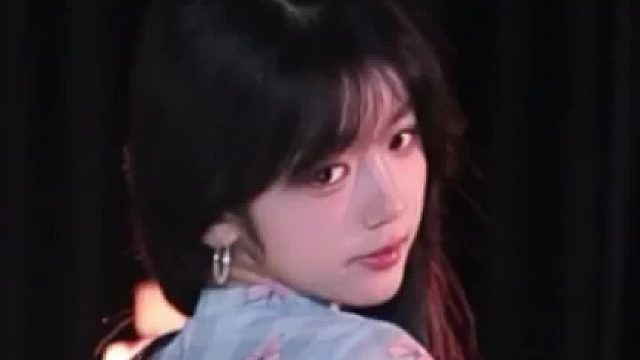 【盛世-草莓西八酱】你说的话，我只信三分，剩下的看你表现