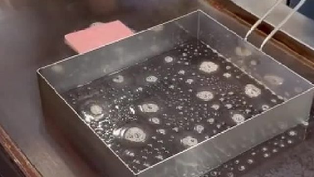 这不就是煎饼果子吗？弄的那么高大上