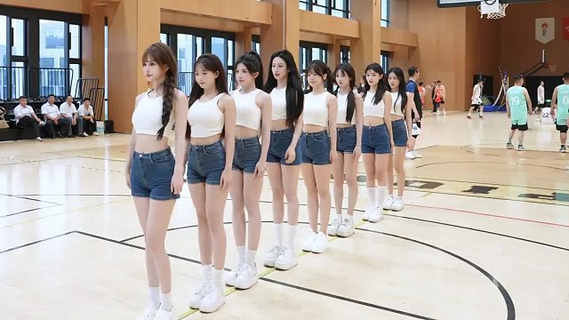 最近在纠结，想问大家喜欢统一的衣服还是不一样的