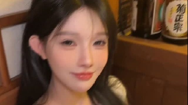 想当你的充电宝，从嘴唇开始往全身输电