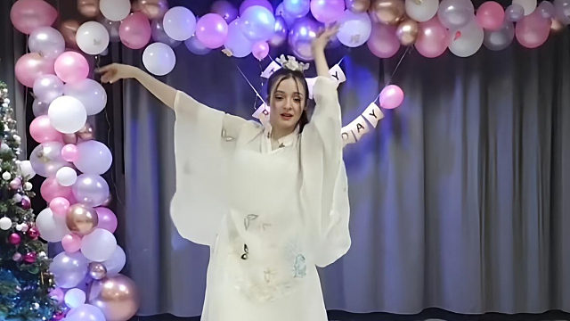 俄罗斯姑娘才艺表演24.02.15_空军(阿妮亚)04