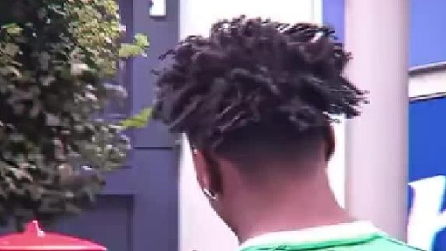 “坐着要付费，怕是呼吸都有罪！”